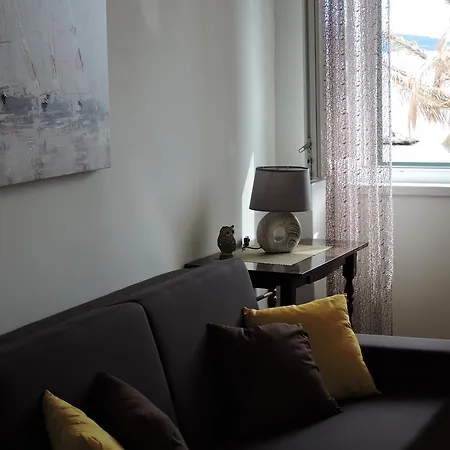 Nina Riva Apartment