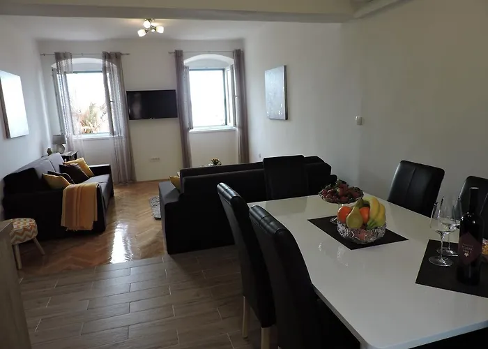 Nina Riva Apartmán Kaštela