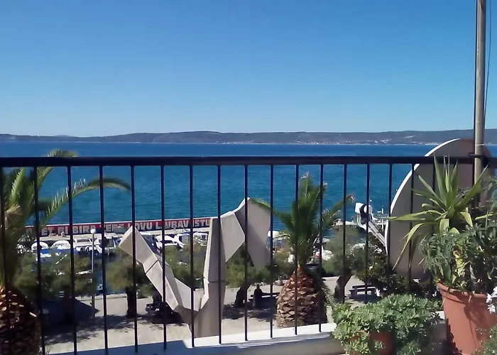 Nina Riva Apartmán Kaštela